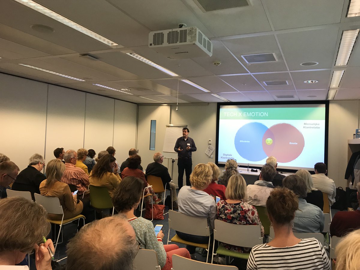 Kans of bedreiging? 

Wat is de impact van de huidige digitale transitie van het marketing- en communicatielandschap voor de patiëntenverenigingen in Nederland. 

Stof om over na te denken tijdens onze interactieve inspiratiesessie op de Parade van PGOsupport