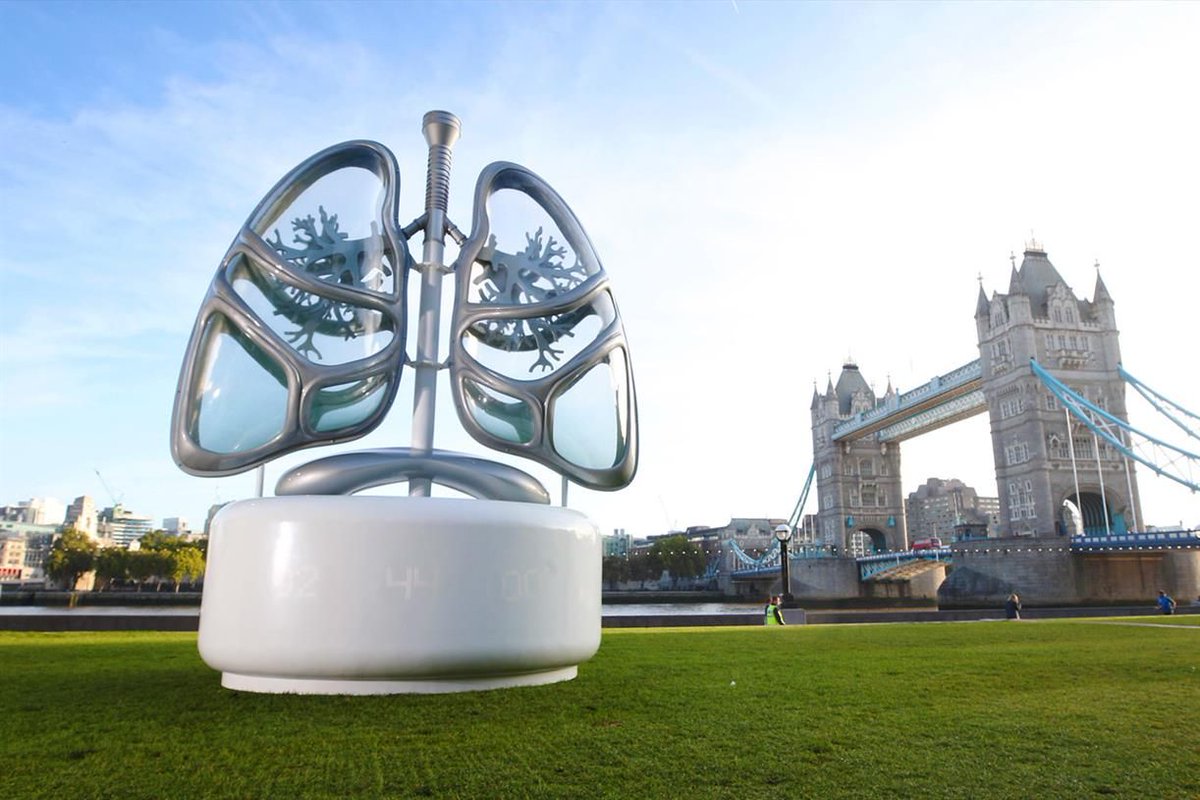 On a mission to highlight the perils of air pollution in the Big Smoke, E.ON has erected a 16ft activation on London’s South Bank buff.ly/2QkMACh