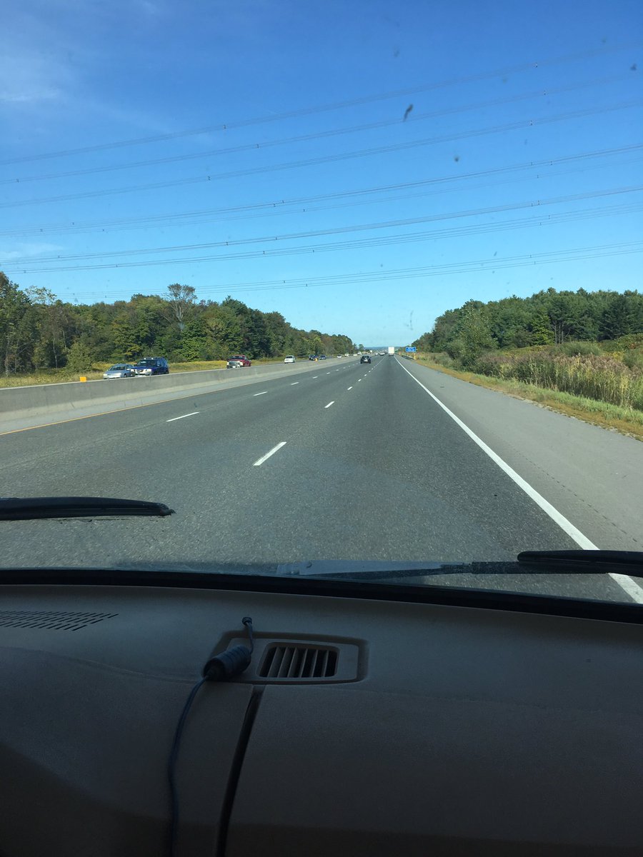 FictionalAnna's tweet photo. Me and @PintyPup are on our way! Look out @beausallnatural here we come!!! #beausoktoberfest2019 #6thyearinarow #wholikesbeer #welikebeer https://t.co/1HeWky2fzw