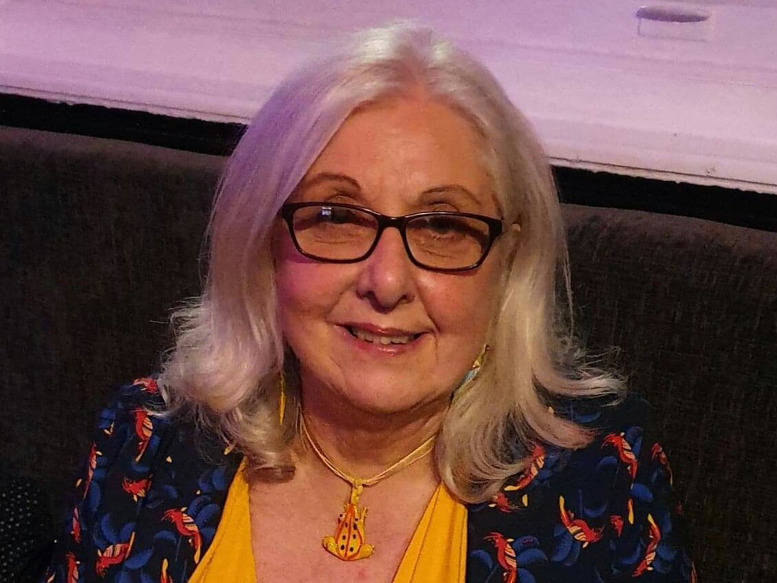 HildaPowerhouse's tweet photo. Denise, playing 'Linda', began acting in 2000, when she appeared in Roald Dahl's "The Witches" with the Birmingham Stage Company. Since then her performing career has flourished and includes radio, tv and film plus shows with local am/dram societies. https://t.co/GCgYhM78eO