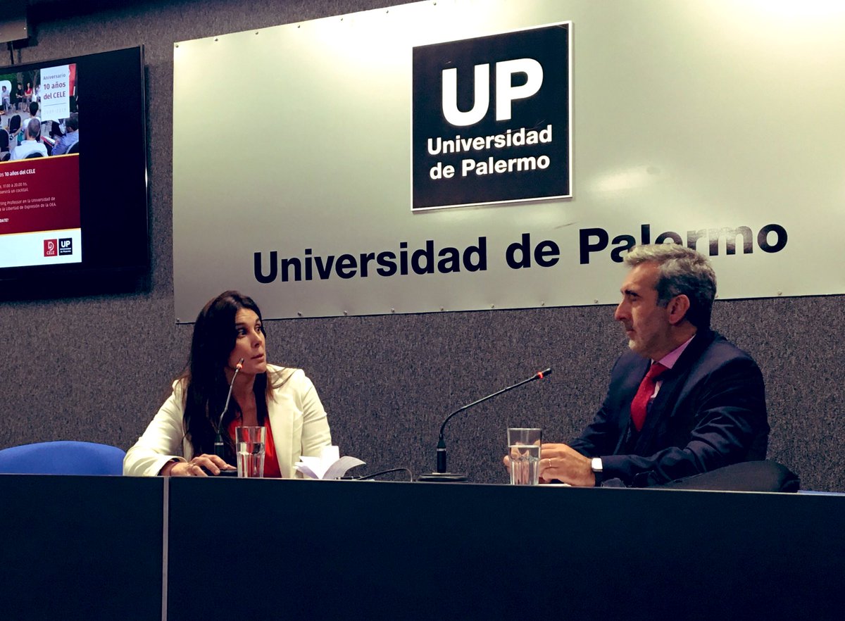 marbendem's tweet photo. Tengo el honor de haber sido invitada al festejo de los 10 años del @CELEUP, representando a @FemHackARG.
Los mejores deseos en nombre de nuestro equipo y felicitaciones por este gran recorrido!
👉🏻Primer panel: @EdisonLanza entrevistado por Laura Somer de @Chequeado. 🔥 #CELE19 https://t.co/Ae7e0Iv6A0