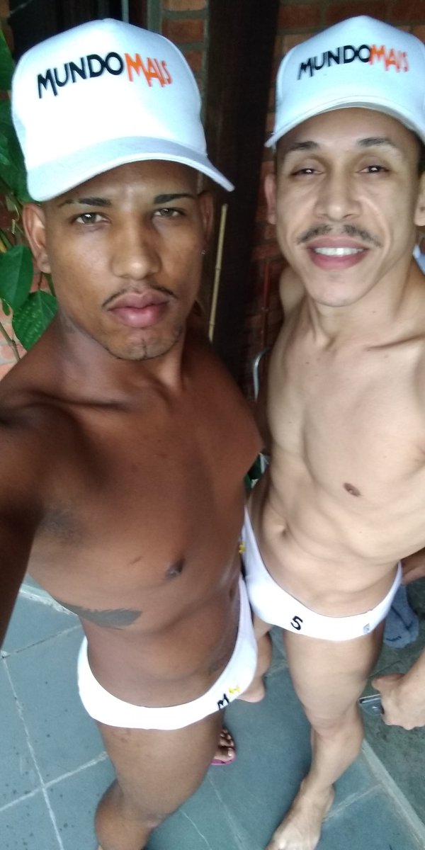 RilhanDavid's tweet photo. Eu e Ele @zekgp1804 sigam ele galera.. gente fina e muito gostoso por sinal 😋 ! https://t.co/S7Y10ooNZA