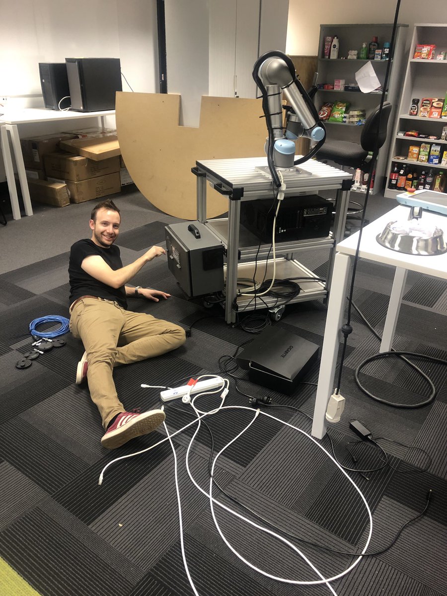 TheAIML's tweet image. Meanwhile we’re also getting ready for #Robovis. Don’t worry, #Ur5ula will be okay 😉. #MachineLearning #AI #ComputerVision