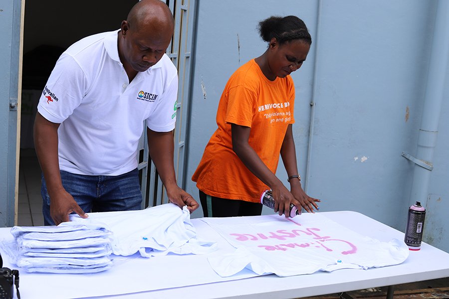 #ClimateStrike kicks off today in Solomon Islands calling world leaders to acknowledge the urgency for climate action. 
#SouthSpeaks #PacificPawa