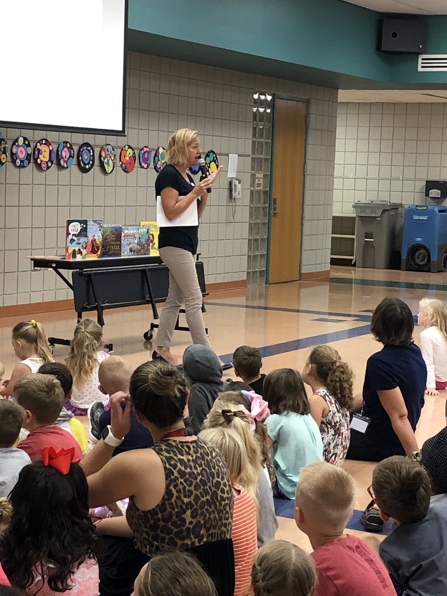 JenessaMaldo's tweet image. Today we got to listen to author Bridget Heos, describe the process of how a book is written and published! #EESLearn