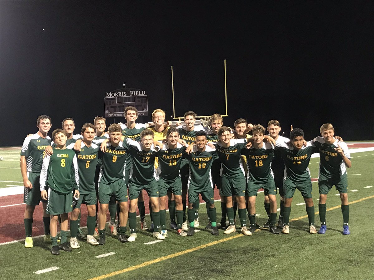 CLS_BSoccer's tweet photo. Gators win their @PepsiCoShowdown Charity Pod Championship over Streamwood 3-1 earning a donation 💰4 Cal’s Angels &amp; Pediatric Cancer in process!  Shoutout to all teams-St. Viator, St. Edwards, &amp; Streamwood for ultracompetitive pod!
#CLSUnited
#Competere
#WEgo
#TheStandardIsBest https://t.co/DeJhuzGbUd