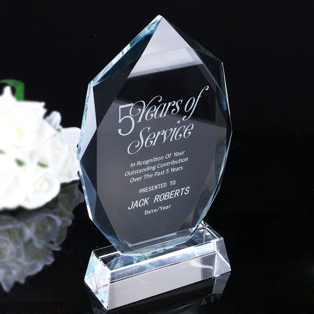 Summer92723's tweet photo. Personalized Faceted Glass Sculpture Customized Sports Events Awards Trophy Statue DIY Games Rewards Office Decoration
https://t.co/cd23j8Cfnw https://t.co/bKn6NtuzEs