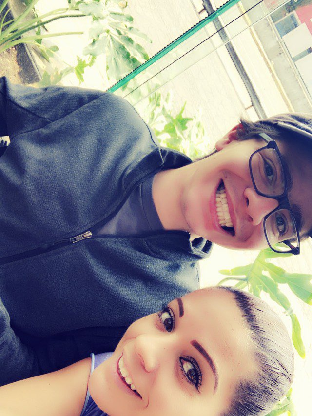 Love u to the moon and back! Conejoso