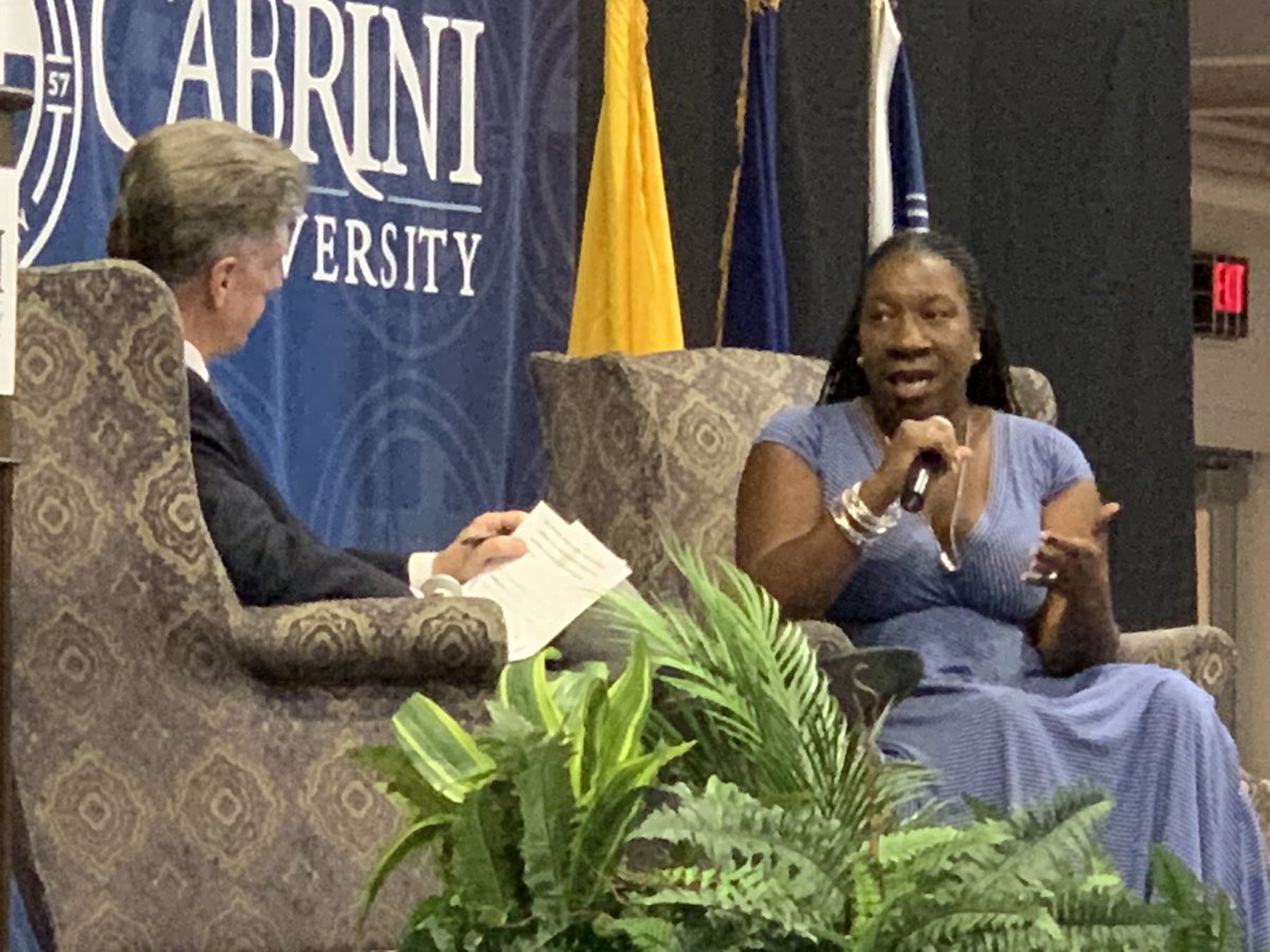 HistoryCabrini's tweet photo. More photos from the Ivy Young Willis Martha Willis Dale Award event honoring Tarana Burke. https://t.co/hOyJs9mOvI