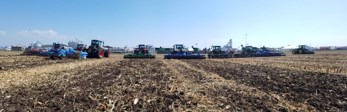 KLineAgUSA's tweet photo. Awesome few days at @HHDays last week! Excellent performance in heavy corn residue by our 21' Speedtiller Powerflex, despite the wet conditions. Keep an eye on our event calendar https://t.co/6aGX0tHouN for more demos over the next few weeks! #demo #klineag #HHD19 #tillage https://t.co/Uh4QwL9SBn