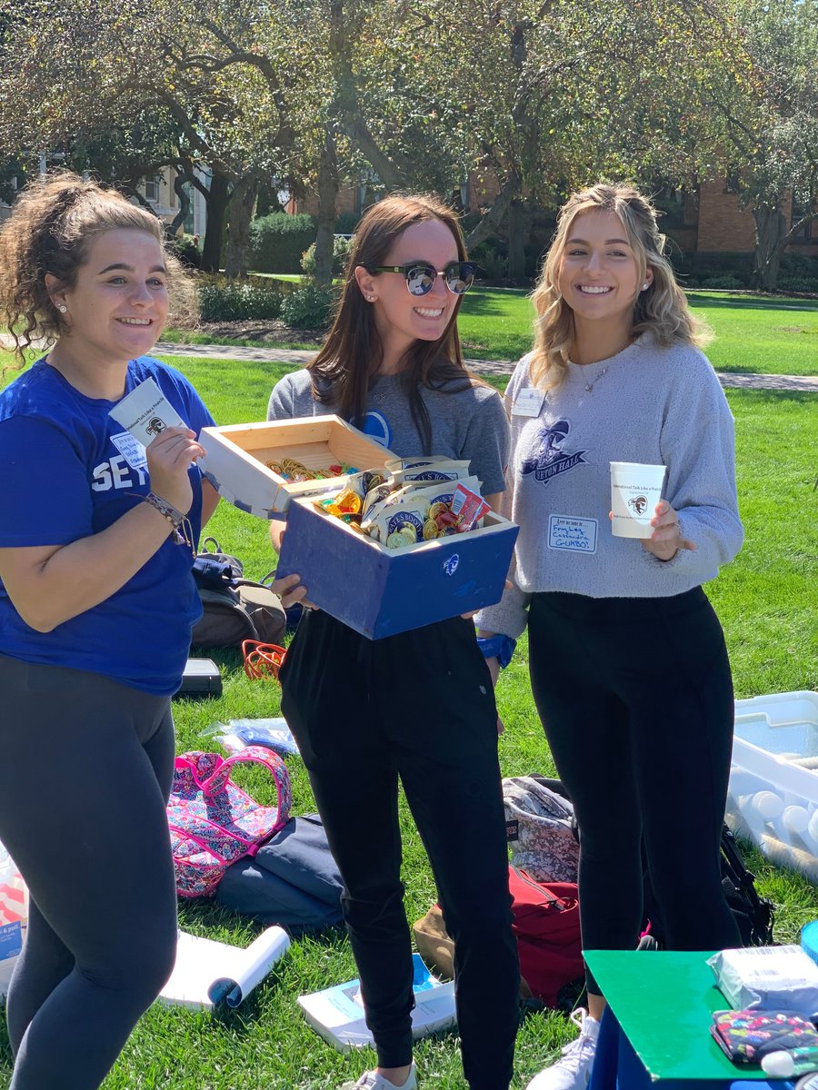 SetonHallAlumni's tweet photo. It was a great International Talk Like a Pirate Day! Thank you to the @DOVE_SetonHall  for collaborating with us on today's activities! DOVE is helping with the Newark Water Crisis &amp; Hurricane Relief and can use your support. Want to help DOVE, click here: https://t.co/CRbVwz7uAd https://t.co/nOIcR2XdMY
