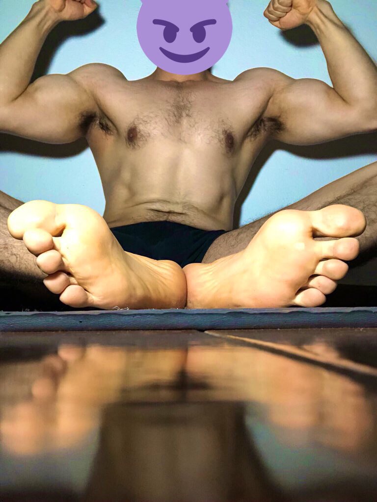 Crawl to me. I will give purpose to your life.        #alphamale #findom #paypig #footfetısh #cashpig #cashmaster #cashdom #cashsub #tribute  #alphamaster #cashslave #paypigs #cashslave #finsub #cashrape #walletrape #financialdomination #humanATM
