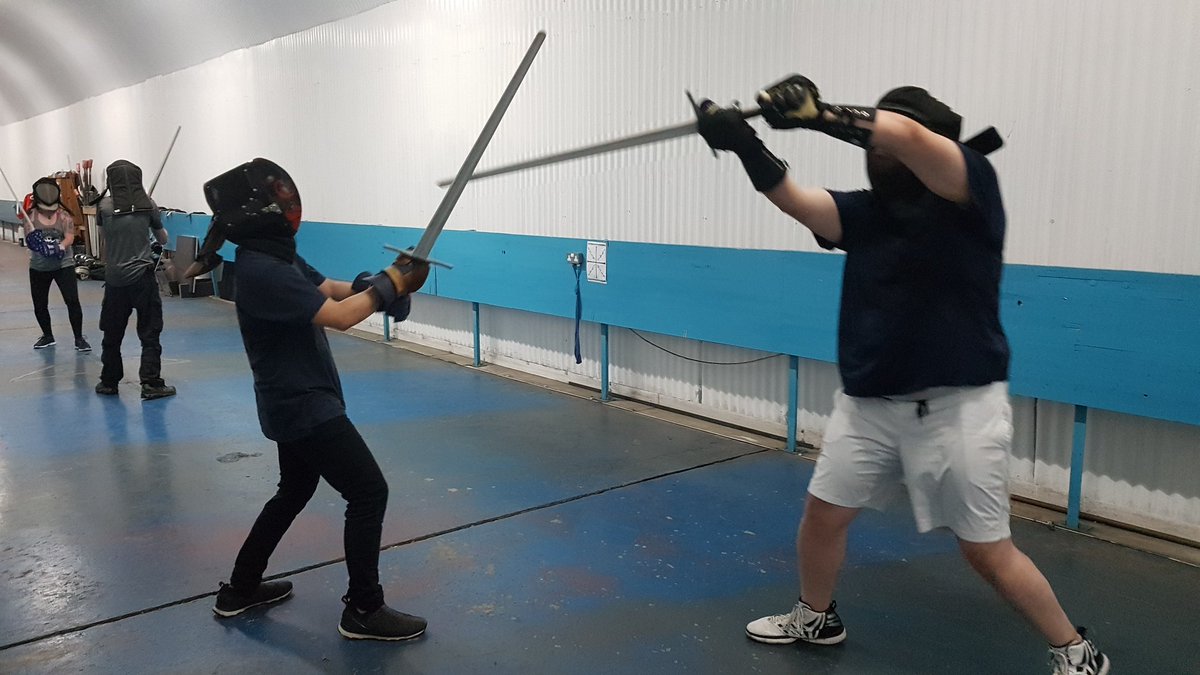 VanguardCentre's tweet image. Good session in the longsword class tonight, with a thorough review of the first two cuts from Liechtenauer's Zettel and their various permutations. Also, a really good work out and some laughs through the class!