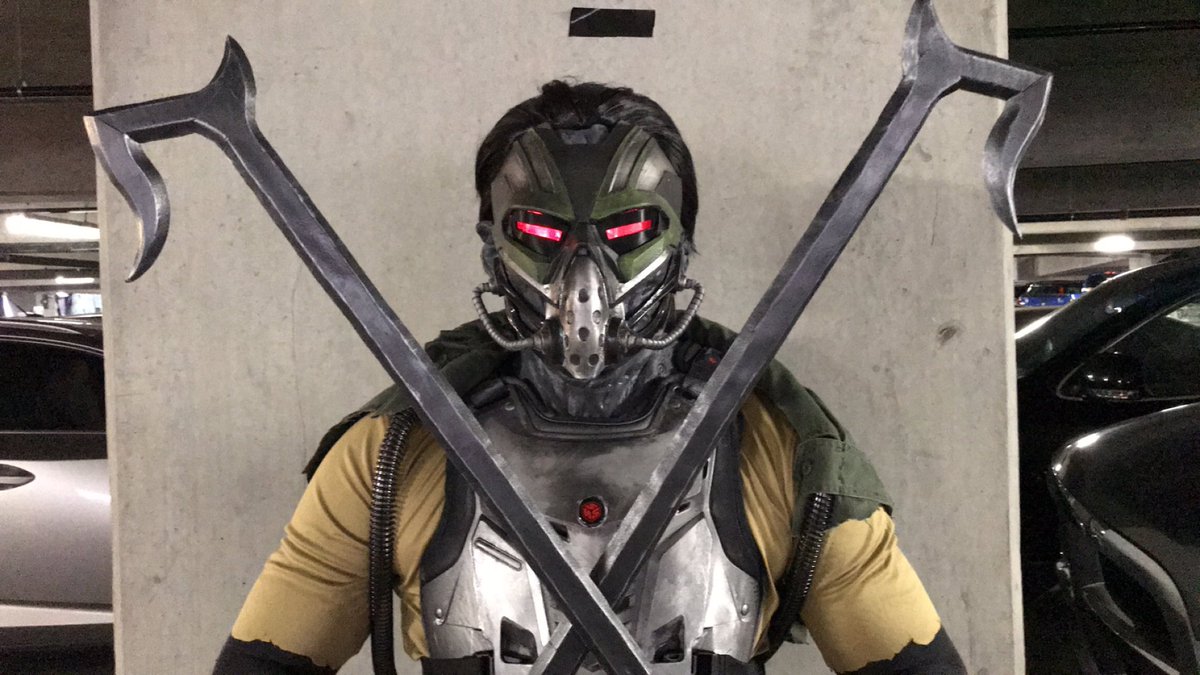 AltonDouglas4's tweet photo. More of my MK11 Kabal Dragoncon 2019
#mk11 #mortalkombat #mortalkombatcosplay #mortalkombat11 #kabal #mkkabal #cosplay #costume #mortalkombatcostume #blackdragonclan #dragoncon2019 #dragoncon #kabalcosplay #kabalcosplayer #mk11kabal #mk11cosplay https://t.co/TLN7KWzMds