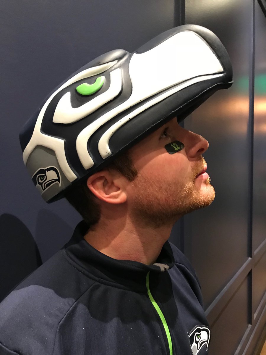 Crootzer's tweet image. ⁦@NFLCanada⁩ #NFL100Challenge