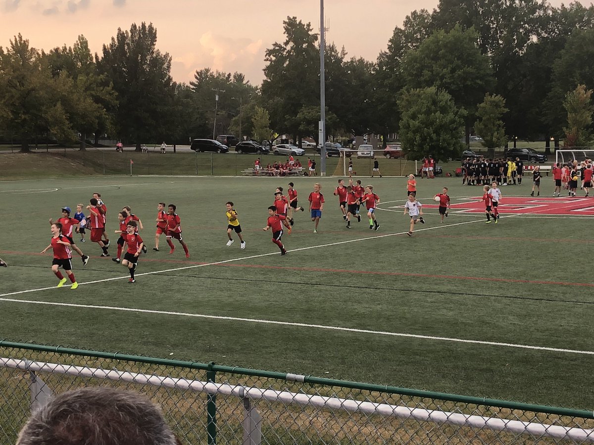 ihsuperbrave's tweet photo. The future of @IHBravesSoccer looks bright tonight! #IHPromise #BoosterBash https://t.co/X2WwSOqcIp
