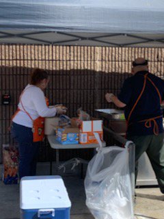 ASDS2582's tweet photo. Pasadena Appreciating Pros today. @MetachaA @larryb2582 @BillEdwardsTHD https://t.co/aCRIkvEz5T