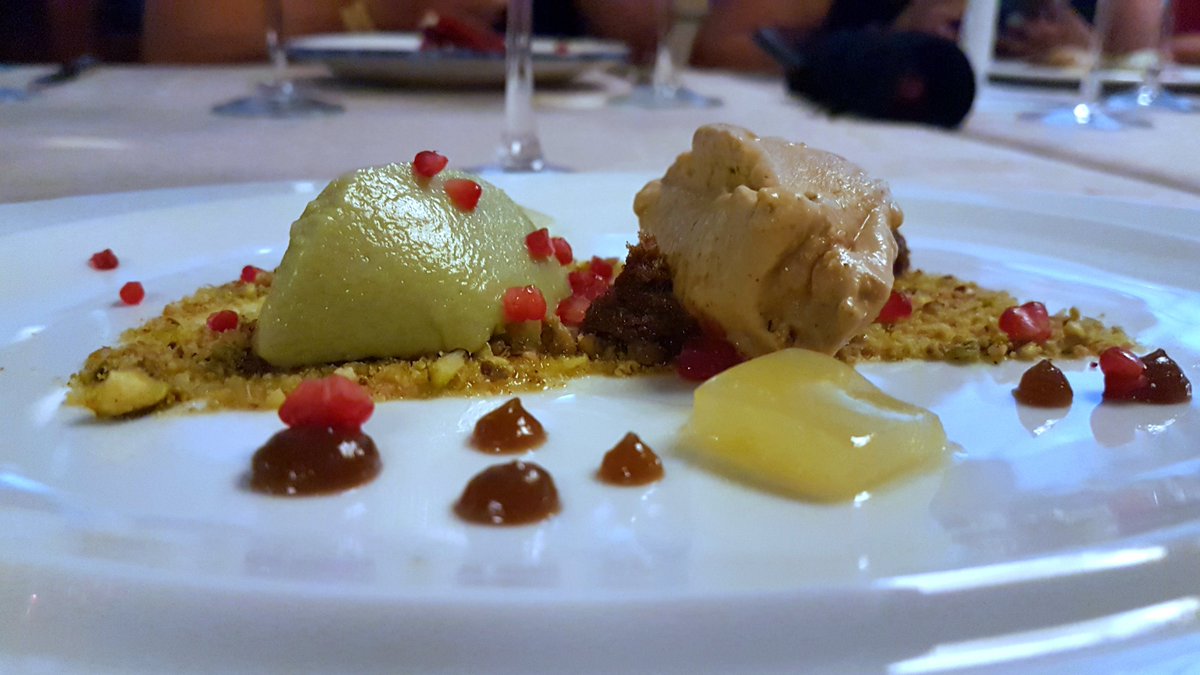 Cerramos con broche de oro con la última cena de nuestro #FestivalGourmetBarcelo cargo de nuestros chefs de Barceló Maya Grand Resort ¡Los esperamos en la nuestra siguiente edición! 🍷🍽