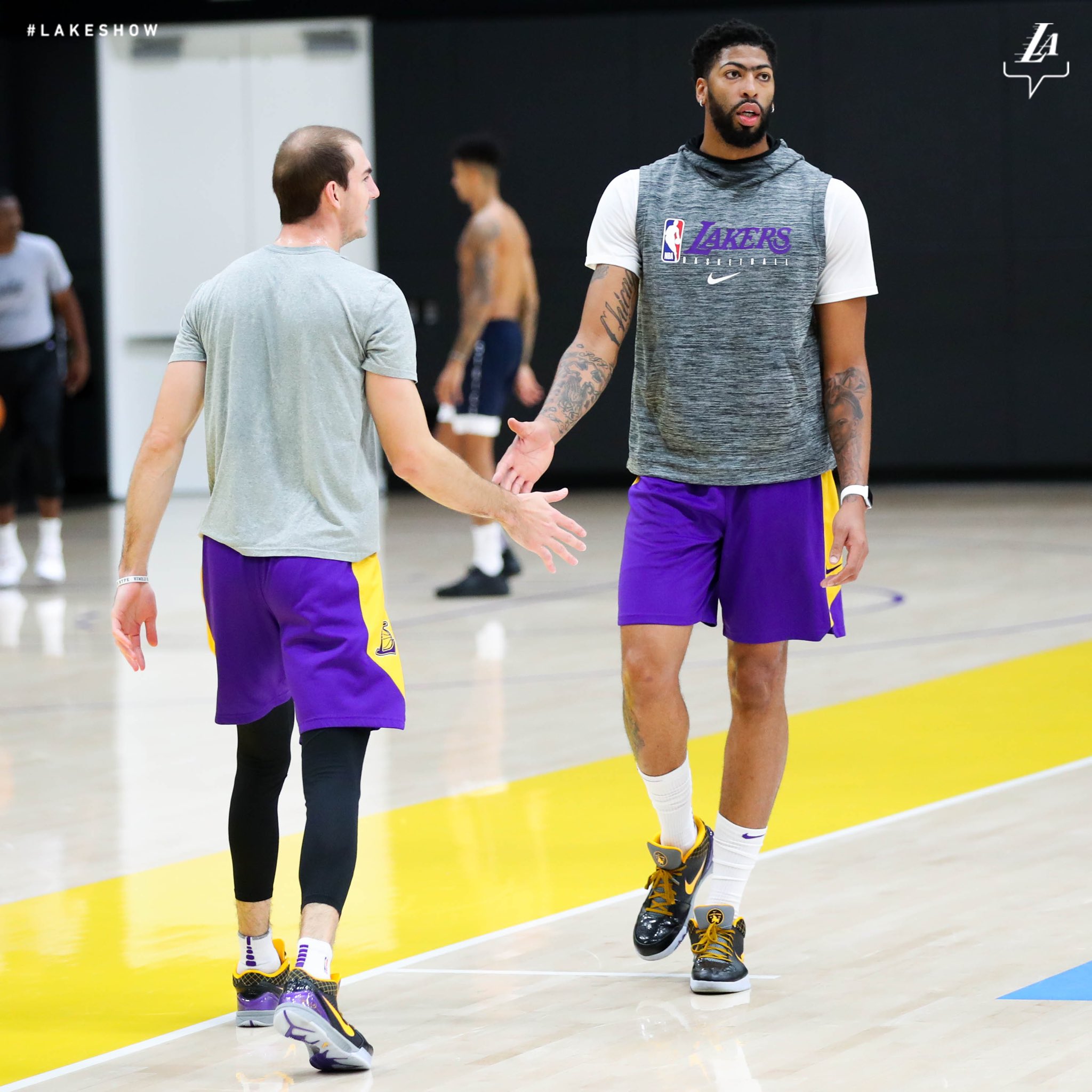 Los Angeles Lakers on X: Give it up for AD 🎂🥳  /  X