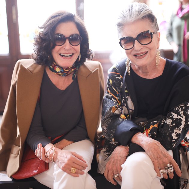mayasantana1's tweet photo. Costanza Pascolato chega aos 80 e Gloria Kalil, aos 76 anos nesta quinta-feira, 19 de setembro: https://t.co/WyfsQqHLbV https://t.co/cBVD0U2c03