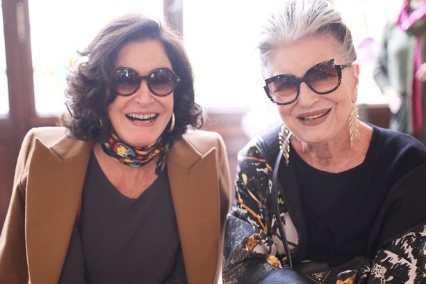 mayasantana1's tweet photo. Costanza Pascolato chega aos 80  e Gloria Kalil, aos 76 anos   nesta quinta-feira, 19 de setembro. https://t.co/WyfsQqHLbV https://t.co/3o1KDAqAlr