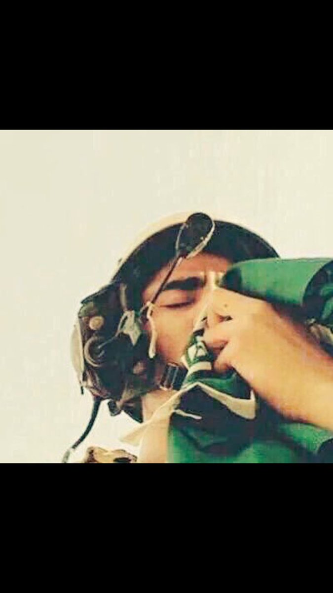 AFmPFFekDsGDqFE's tweet photo. #لمياء_باي_ذنب_قتلت
#همتنا_صعب_تتخيلها 🇸🇦🇸🇦تبدأ اجازة وتنتهي اجازه وحنا مرابطين فلا تنسونا من دعواتكم 🇸🇦🇸🇦 https://t.co/3in1iXPm2g