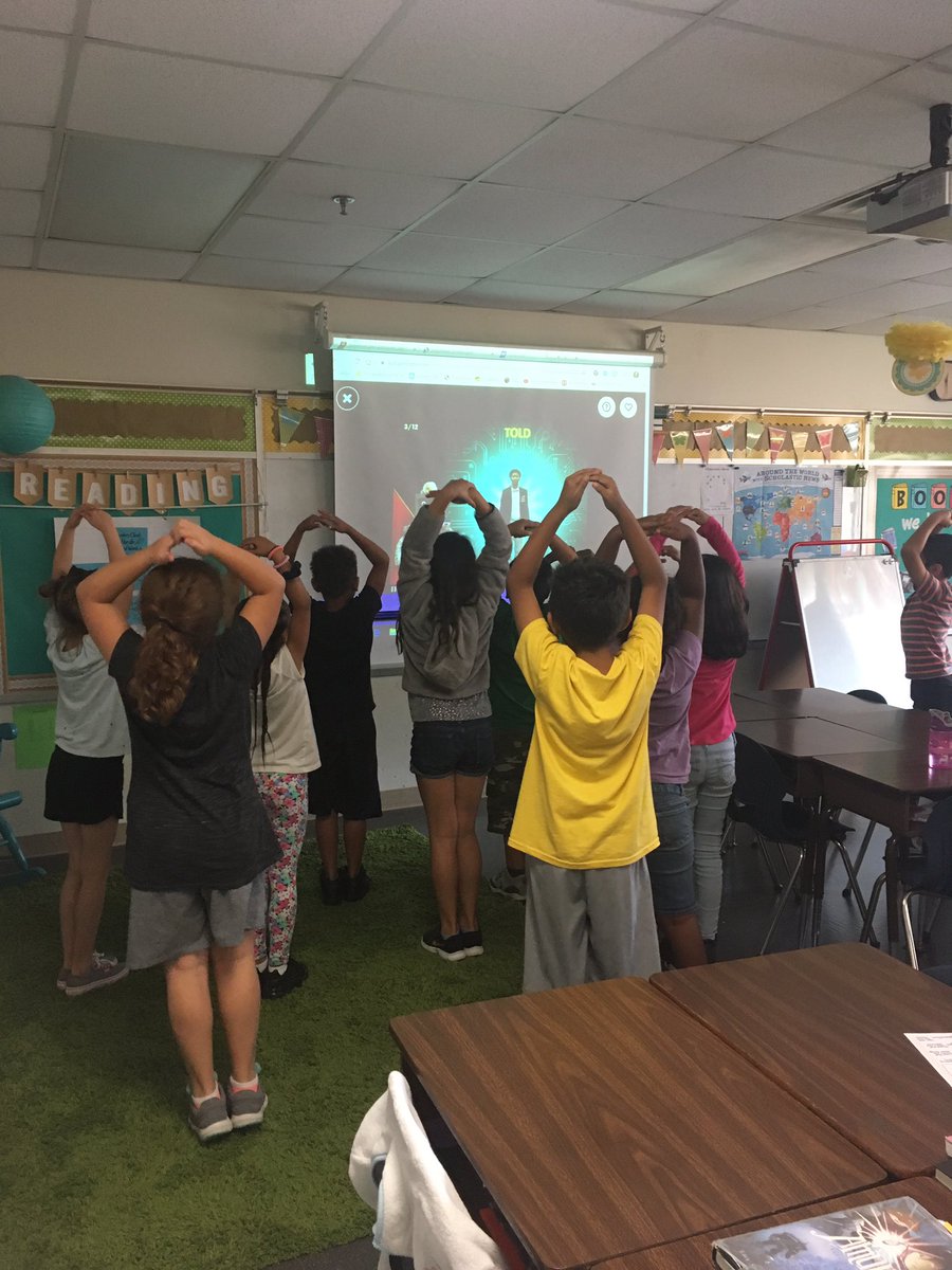 Students practicing spelling patterns during a brain break today. Learning happens when we are having fun! <a href="/EversParkElem/">EversParkElementary</a> #missionpossible