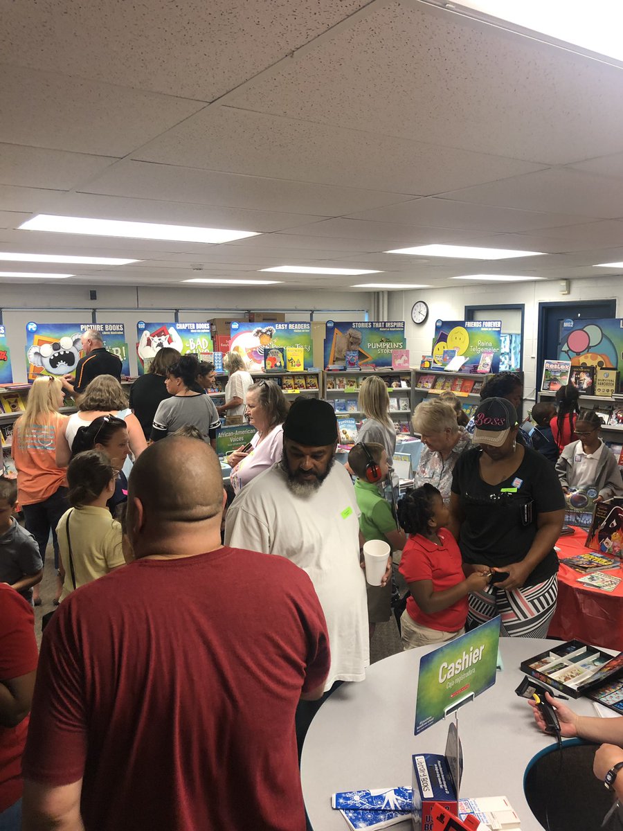 warrenpartyof5's tweet photo. Absolutely BLOWN away with the amount of Grandparents we had  come today and eat lunch with our kiddos! AMAZING! So many grandparents! We love the support! This is what makes DIXIE GREAT! #dixiegreat #richintradition -#Zone1derful @DixieDragons082 @DragonsPTA @DixiePrincipal https://t.co/nYLhkpUgnI