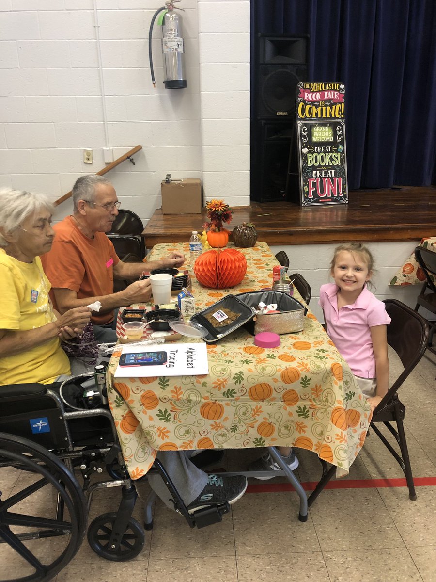 warrenpartyof5's tweet photo. Absolutely BLOWN away with the amount of Grandparents we had  come today and eat lunch with our kiddos! AMAZING! So many grandparents! We love the support! This is what makes DIXIE GREAT! #dixiegreat #richintradition -#Zone1derful @DixieDragons082 @DragonsPTA @DixiePrincipal https://t.co/nYLhkpUgnI