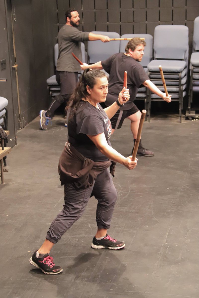 dueling_arts's tweet photo. #throwbackthursday to last year’s Winter Workshop! ⚔️
Will we see you this winter? ❄️ #stagecombat #stagecombatworkshop https://t.co/C60jqCeaxk