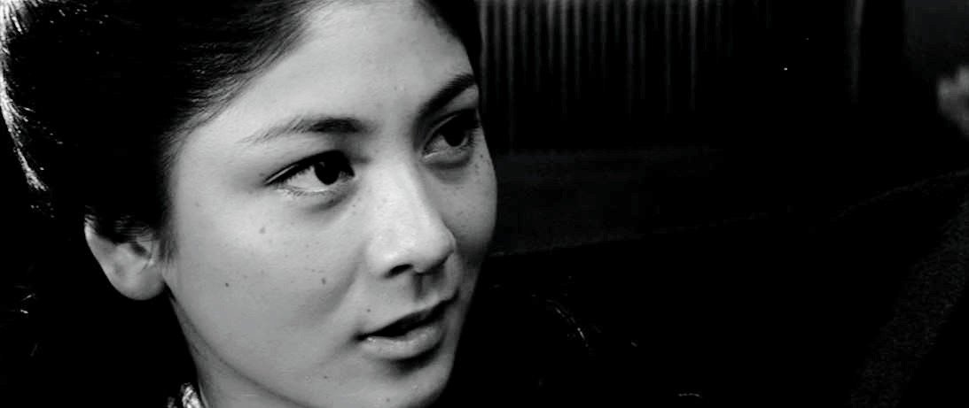 王子銀線座 A Twitter 日活映画 悪太郎 1963年9月21日公開 兵庫県の旧制豊岡中学に編入した 悪太郎 東吾 山内賢さん が ダイヤモンドみたいな 恵美子 和泉雅子さん と出会う 二人は結ばれ 将来を誓い合うが 恵美子が東吾を黙って見つめ 頷く