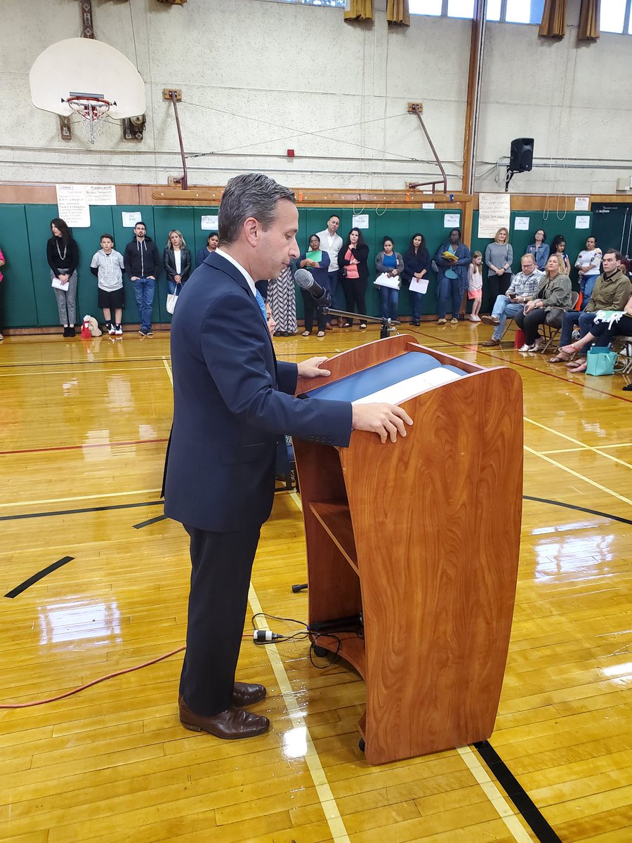 Senator Bob Duff presents a Proclamation in celebration of Fox Run School's 60th Anniversary and 20th Anniversary of our Family Resource Center at tonight's Back-to-School Night!