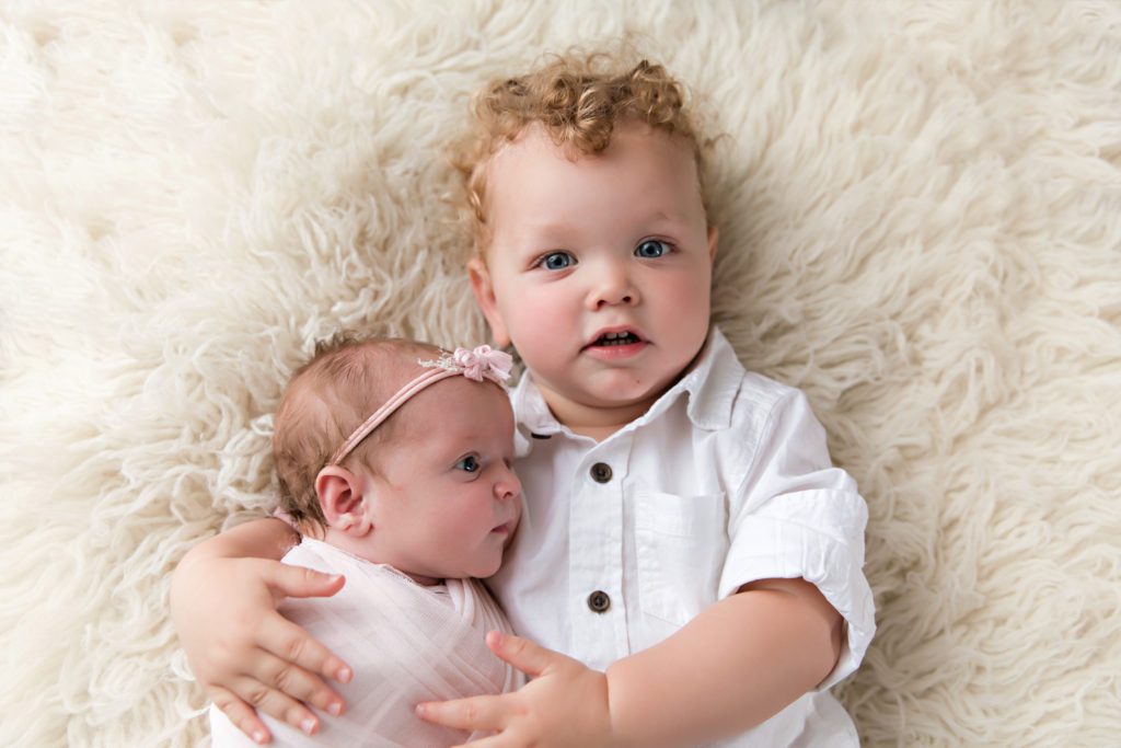 DeniseHurdle's tweet photo. Baby Sisters Photoshoot https://t.co/f5Wt6Y66TR https://t.co/K8oML1Twqf