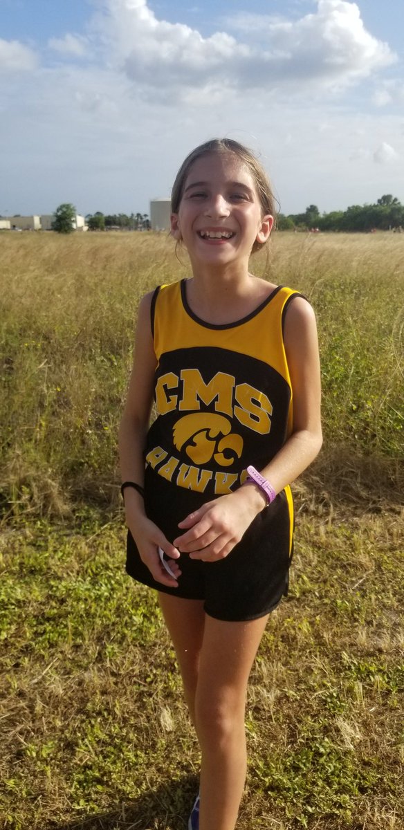 Lillyv70's tweet photo. 2nd race. Good job Isabella! https://t.co/jhCdwI8lZC