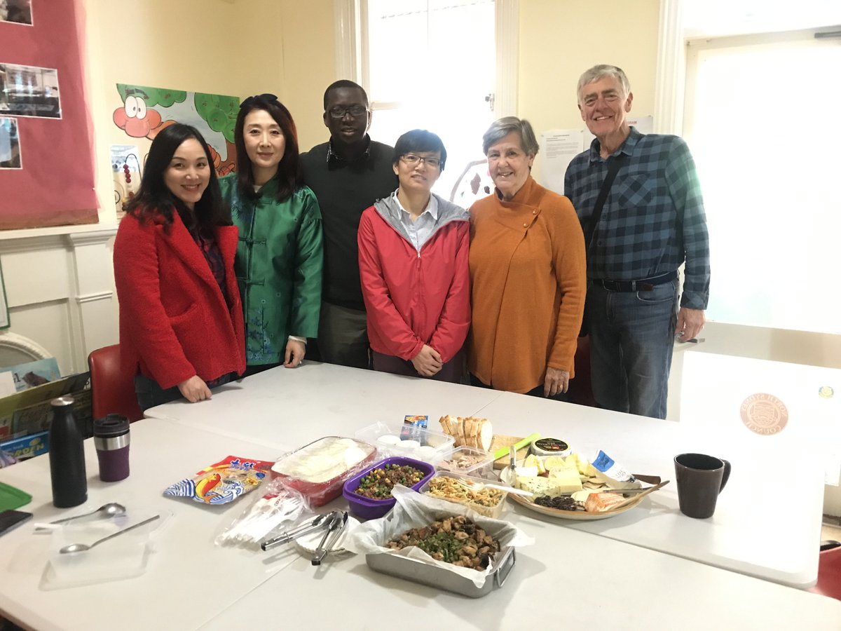 CommunitySydney's tweet image. This is how we like to learn #English at SMCS. Our English facilitator introduced various cheeses, their names, whether it is made from goat, sheep or cow milk. The students explained how to prepare the Chinese steamed Bao Buns and Char Sui minced pork. #FreeEnglishClasses