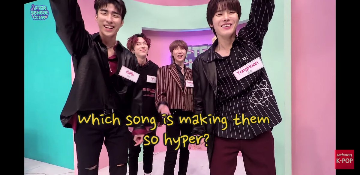inseomoo's tweet photo. @arirang_ASC @official_ONEWE Onewe is the cutest!
1. Yonghoon being competitive
2. Frustrated Cya bcs he knows the song but forgot the title
3. Kanghyun answers it calmly but still managed to evade the last place.
4. Main Dancer Harin
5. SUNSHINE DONGMYEONG
#BEHIND_ASC #ONEWE_ASC https://t.co/Cp5IH6SEfC