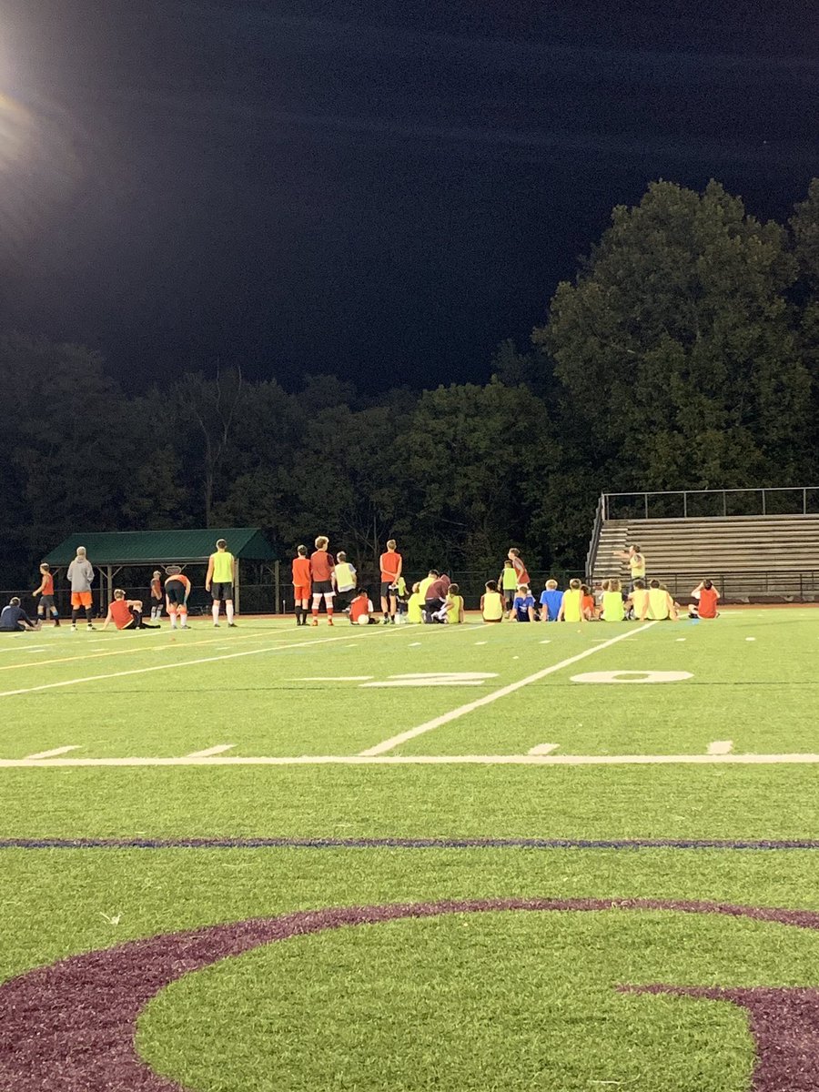 GettysburgAt's tweet photo. Another successful 4v4 tourney with @GAHSfooty!! https://t.co/fUmL4qmBmo