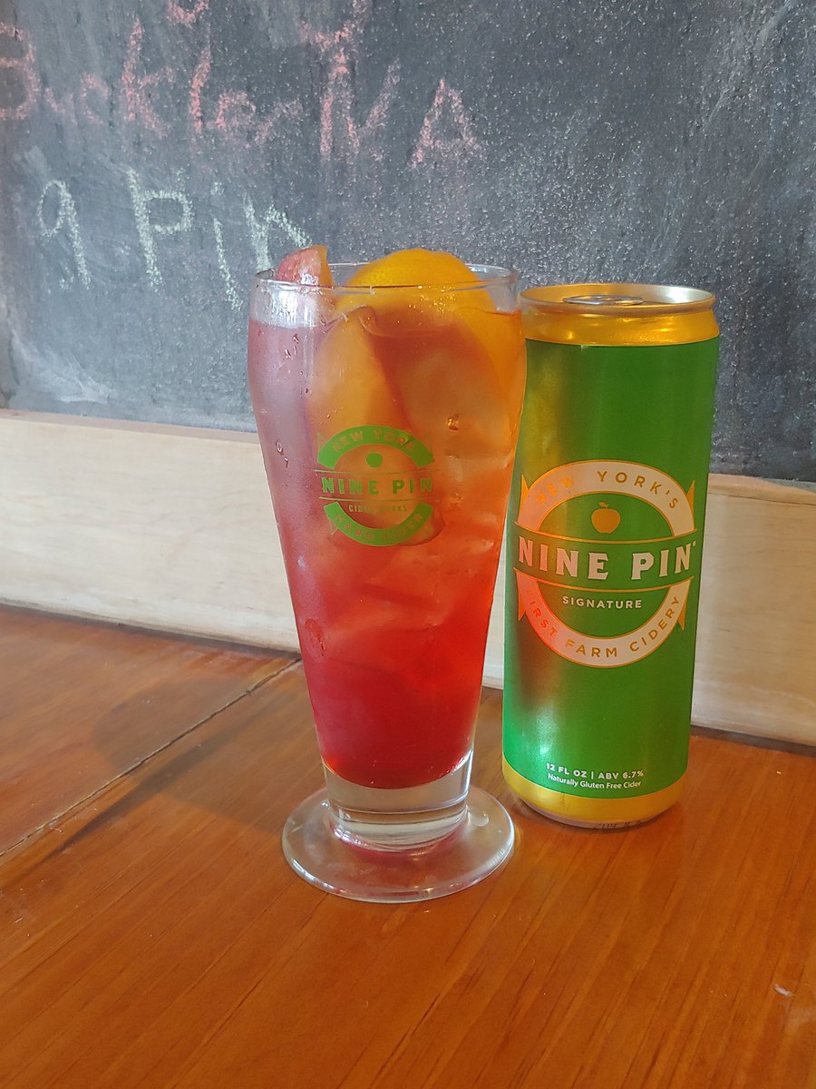 So excited to debut this fall love at <a href="/Romospizza/">Romo's Pizza</a> 🍂 Nani's Original with pomegranate juice, local apples and <a href="/ninepincider/">Nine Pin Cider</a> #nomnomnom #drinklocal #getinmybelly #familyownedbusinesses #nyapples. 🍎#drink518 #ninepincider #locallove #anappleaday 💘
