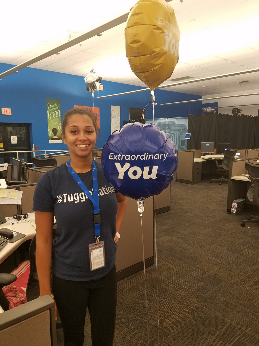 MikeD_MSS's tweet photo. Sabrina with the AAL and BB upgrade, Courtney with the AAL, and Chuck with 2 AAL and a BB upgrade!! @zaentre @anthonyetuggle @HustleTuggle @OS_CallCenter #TuggleNation #ATStoMSS https://t.co/hxiyOCuicW