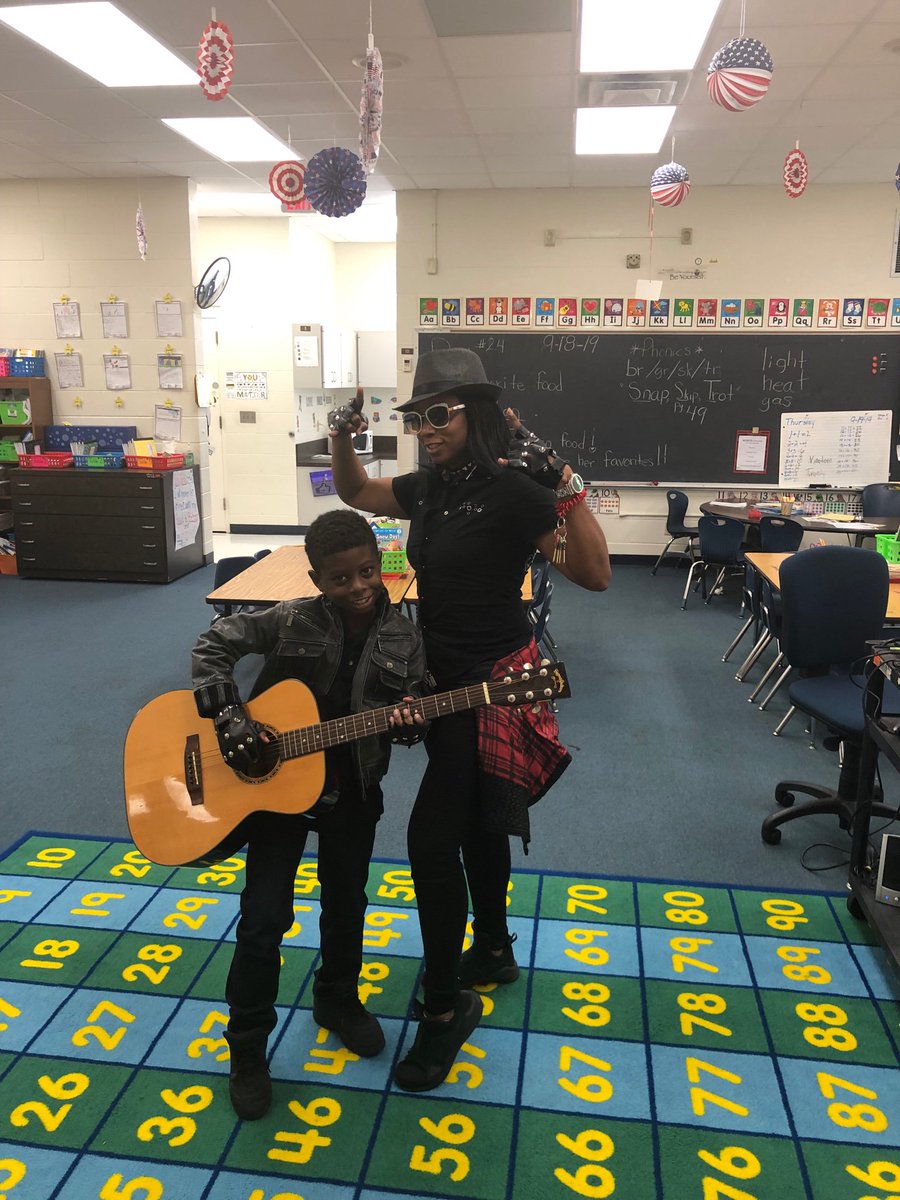 When you Rock out for a good cause with your TeacherMom, you get a personal Jam Session on the guitar. #DJCoolKid #BobcatRocker 🤘🏽🎸🎸 <a href="/scesbobcats/">Spruce Creek Elem.</a> #BahamasStrong