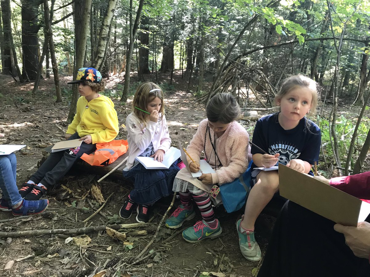 Hackettb's tweet photo. Our 2nd Through the Woods Thursday was a success! We completed our first journal entry! 🌳☀️ #resvt #mmuusd #outdoorclassroom https://t.co/UClCn42Ty2