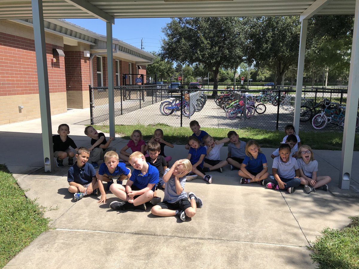 Took a little break today to observe the daytime sky... and to be a little silly. <a href="/cypresscreekvcs/">Cypress Creek</a>