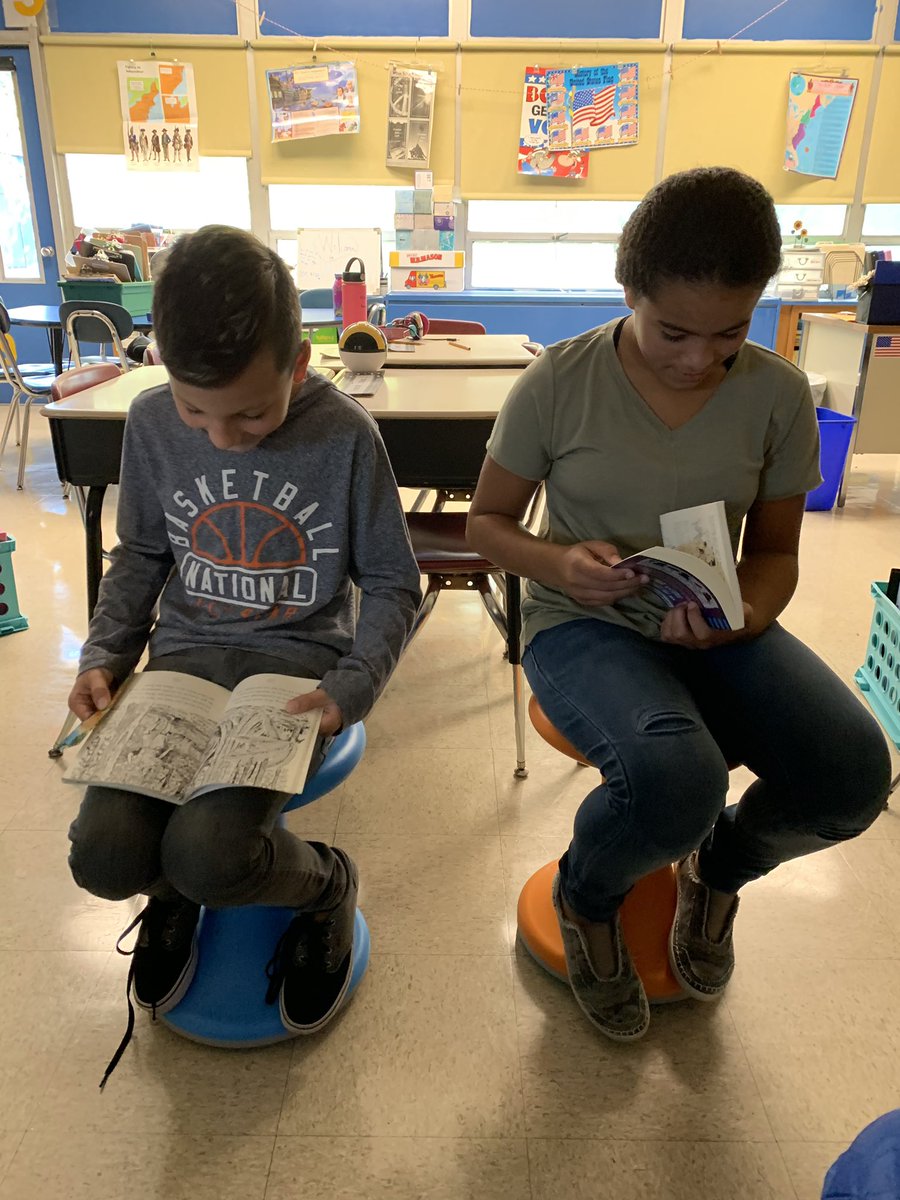 Flexible seating has changed the way we learn for the better! #flexibleseating #grissomgators