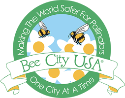 Matthews_Market's tweet photo. It's cool to care about #bees! Special Guests BeeCityUSA will be in the tailgate area on Saturday with its fascinating observation hive. Learn all about how critical bees are to the world's ecosystem. Bee City USA #MCFM #savethebees #pollinators https://t.co/SKbW1WjAoc