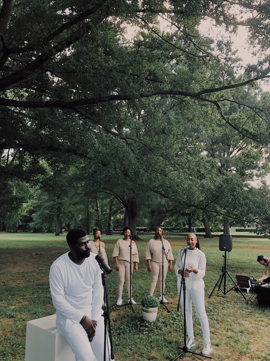 gregcoxtho's tweet photo. 🏳️🏳️🏳️🏳️ Dropping The “Good Day” Live Performance Visual Tomorrow. In Collaboration with @lightandsongpresents .Officially 1 Day Away. Creative Direction By @wearethegarden_ #yuuh #gregcoxtho https://t.co/obYiPjjI0E
