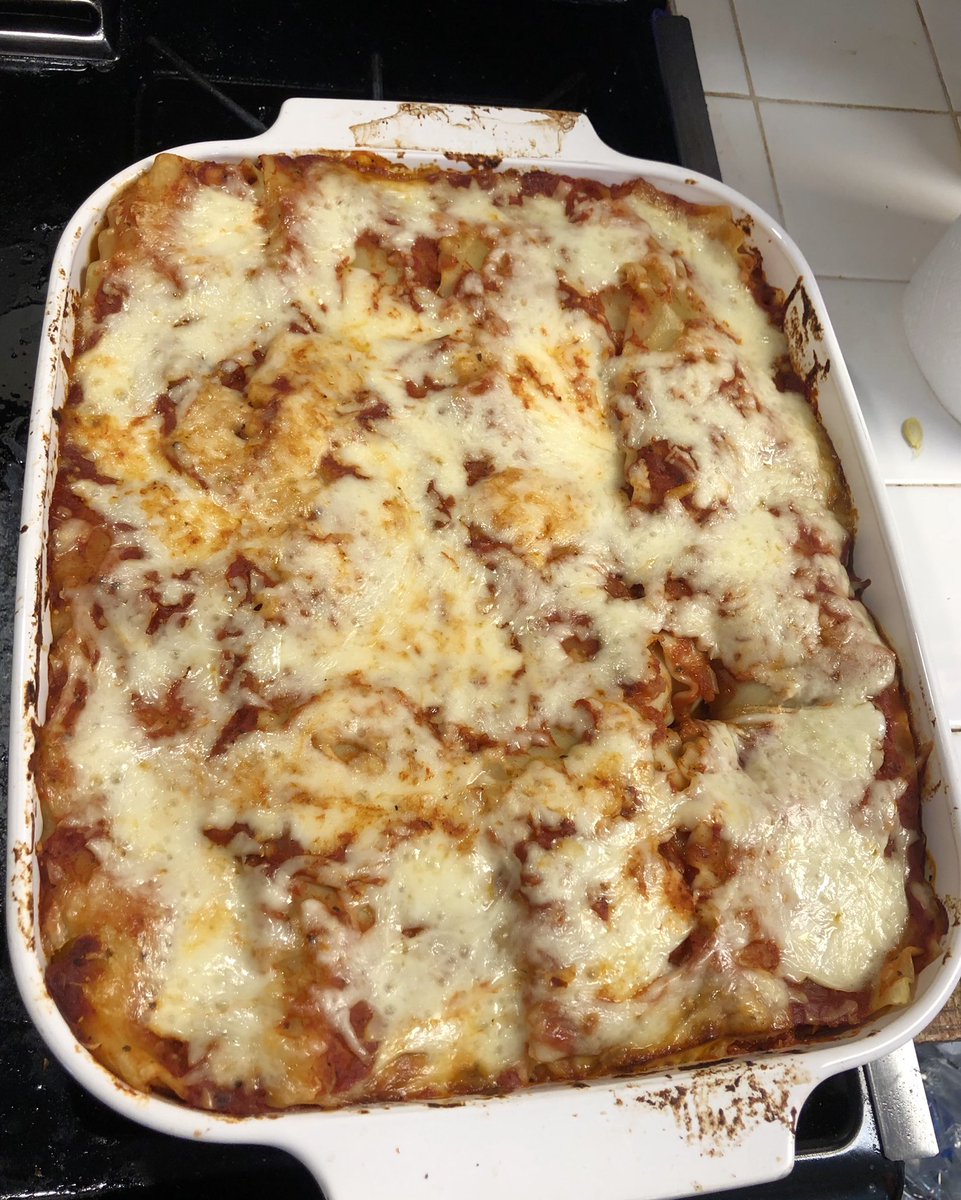 Lasagna with hot italian sausage & I added zucchini bc fuck it our garden is fulllll of them