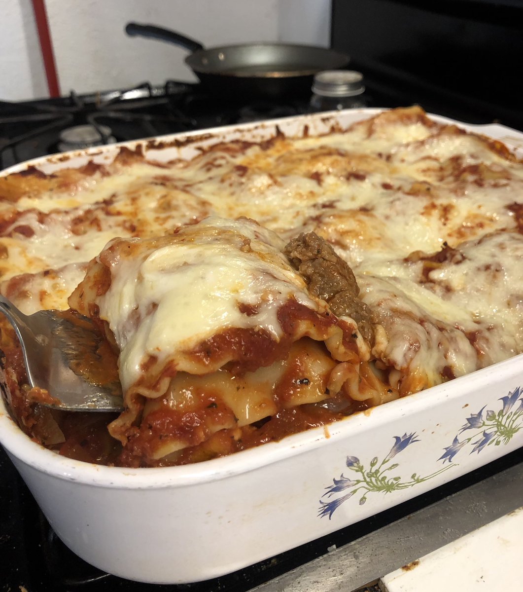 Lasagna with hot italian sausage & I added zucchini bc fuck it our garden is fulllll of them