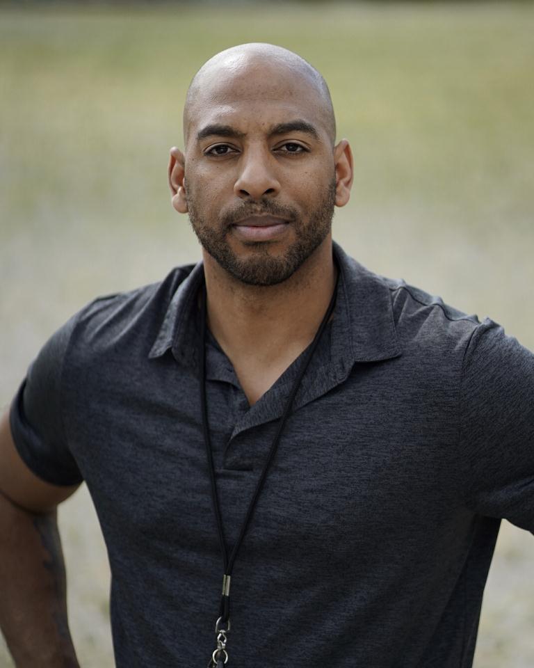MNT_Agency's tweet photo. Our client @EddieFlake1 does it again!! Check out his latest commercial: Famous Footwear https://t.co/Plfe3tYdQs

#MNTAGENCY #BCACTOR #COMMERCIAL #EDDIEFLAKE https://t.co/lttRpBXj7K