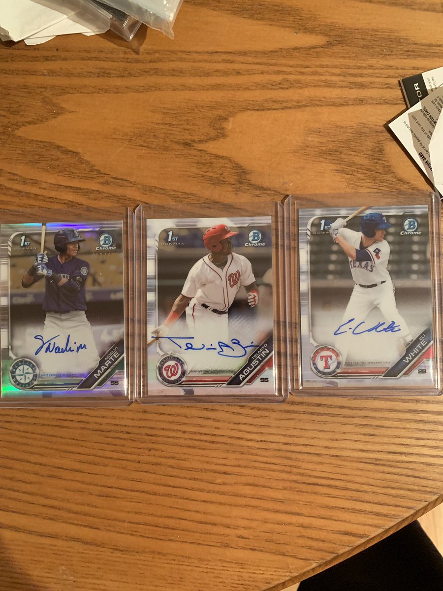 CardsCollector4's tweet photo. Hits from Bowman Chrome HTA https://t.co/trkpKsDF8P