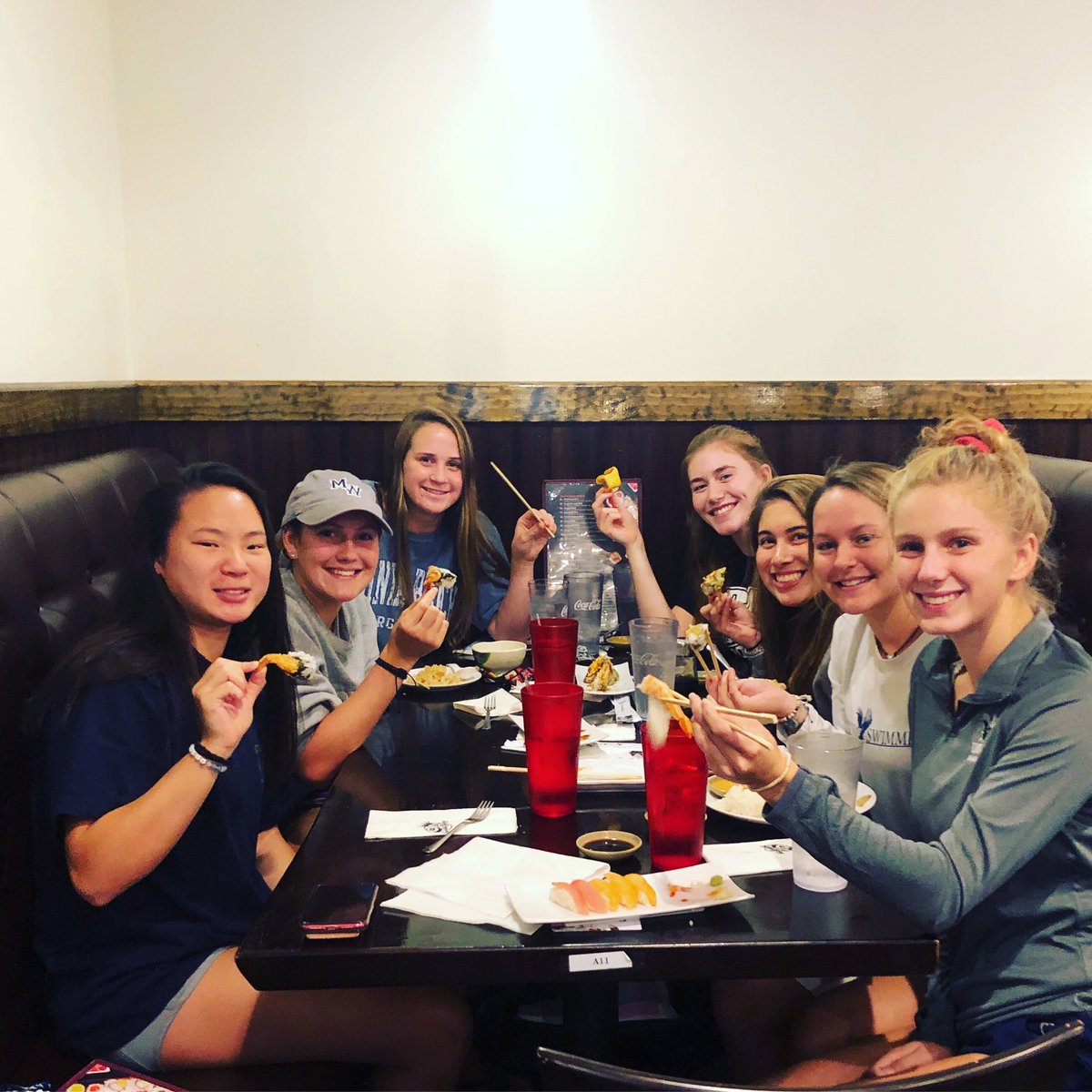 UMWSwimming's tweet photo. Some of our sophomore and junior women were refueling at Sushi King after a great first few practices🦅🏊🏼♀️🍣! #EagleStrong #EaglePride #PITLIF #HWAPO #GIGO #WingsUpTalonsUp https://t.co/6SnQi8V66a